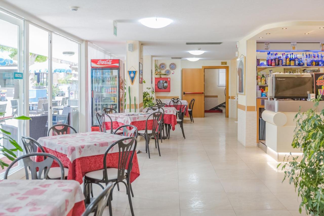 Hotel Bagli Rimini Luaran gambar